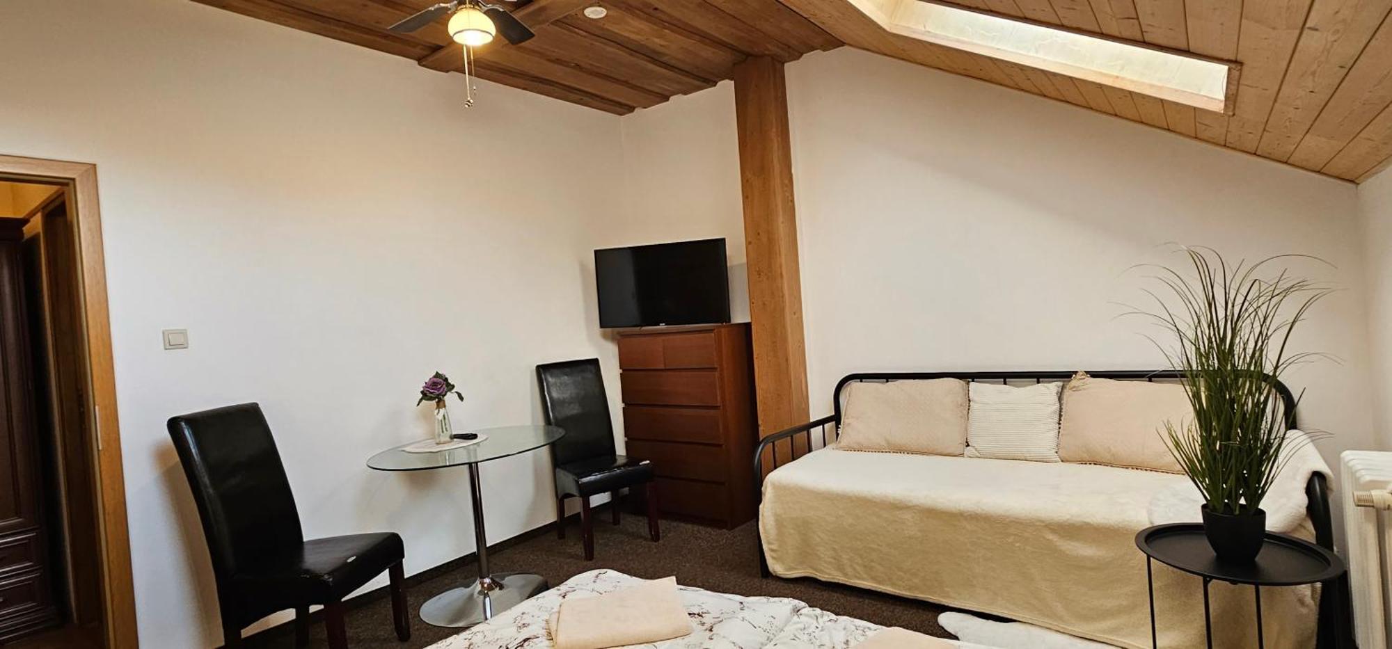 U Certa Hotell Čerčany Eksteriør bilde